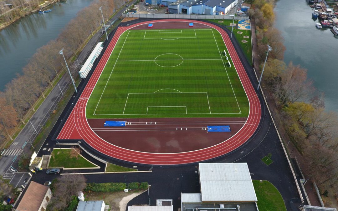 ILE ST DENIS – STADE ROBERT CESAR