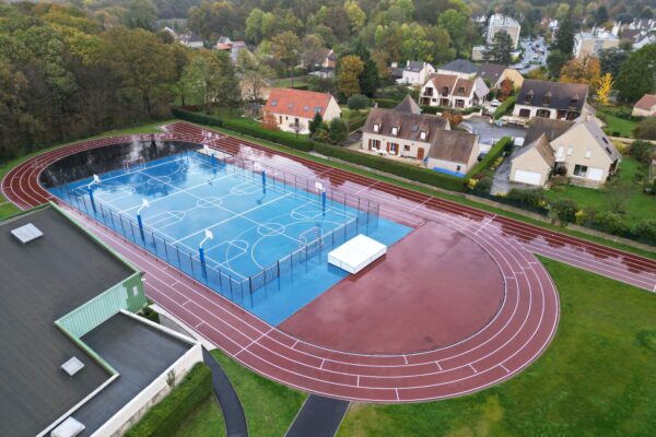 ESSARTS LE ROI – Piste d’athlétisme et plateau sportif